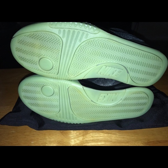 Nike air yeezys - Picture 5 of 7